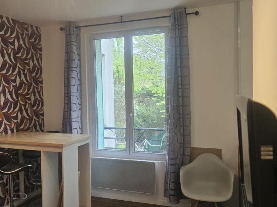 Lejlighed i Noisy-le-Sec, Seine-Saint-Denis - foto 3