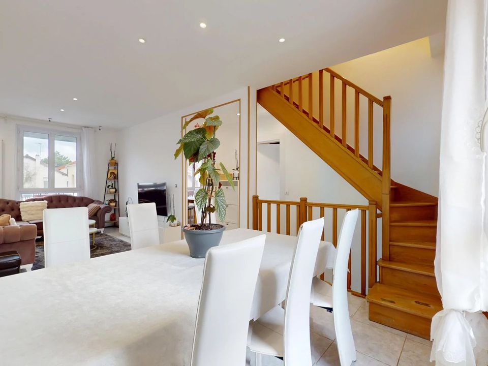 Villa i Bondy, Seine-Saint-Denis - foto 4