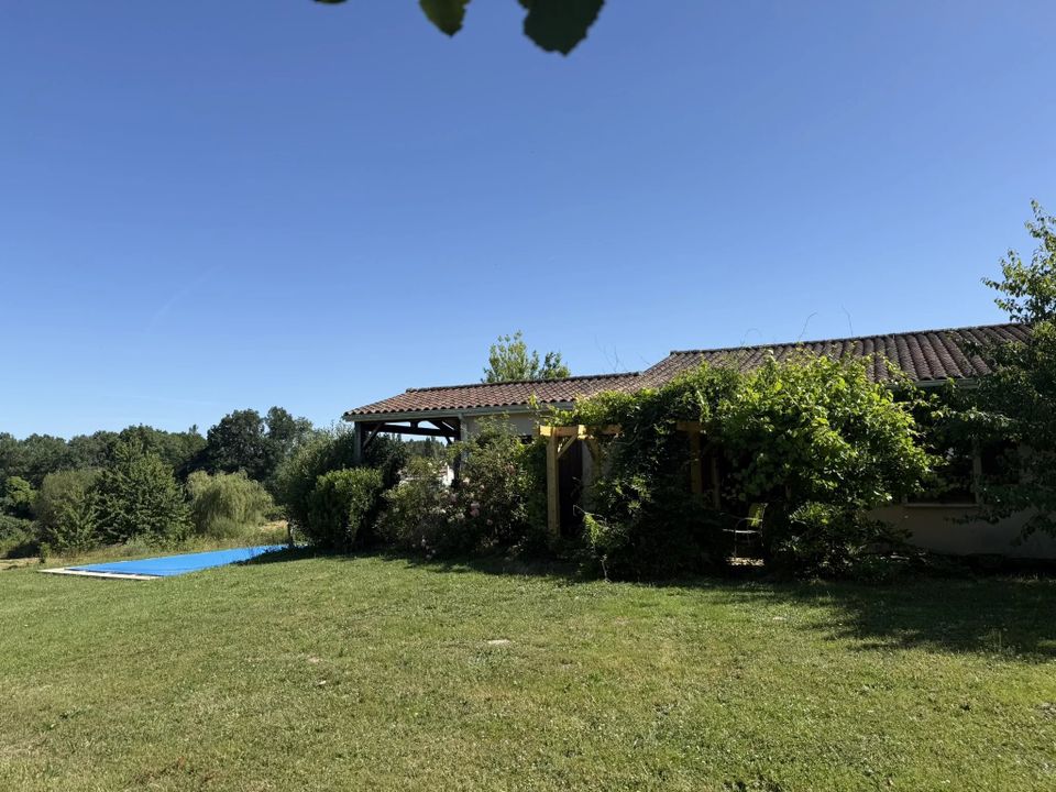 Villa in Oriolles, Charente - foto 2