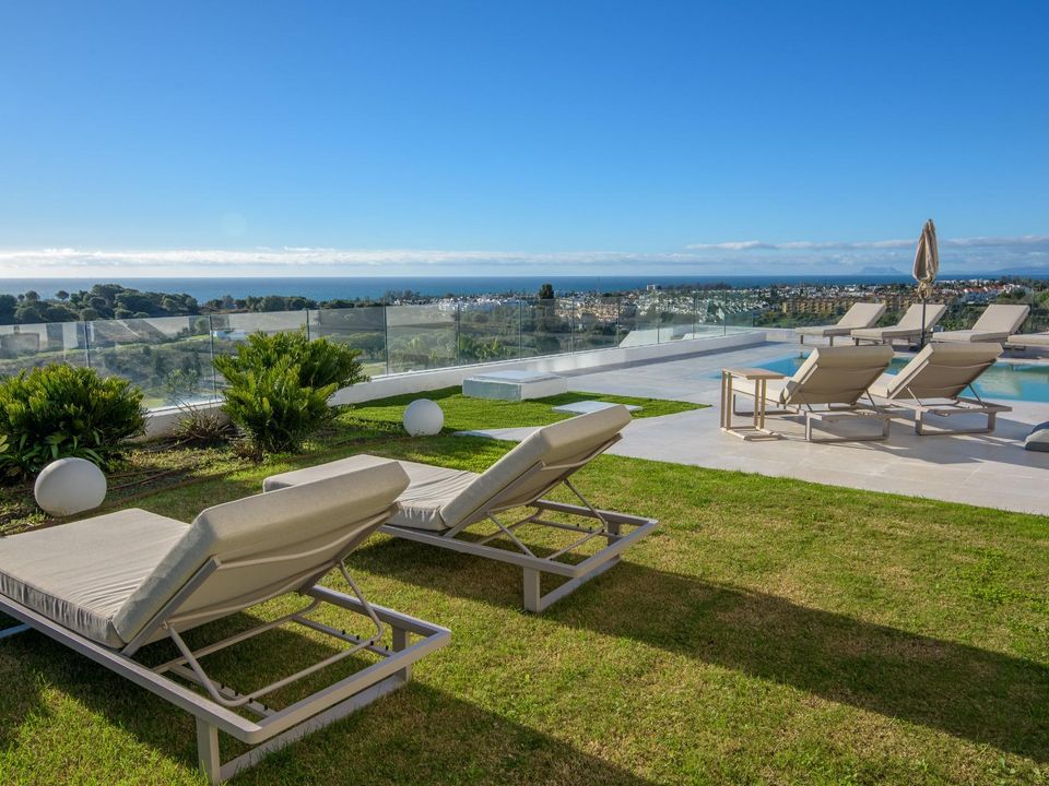 Villa i Estepona, Malaga - foto 1