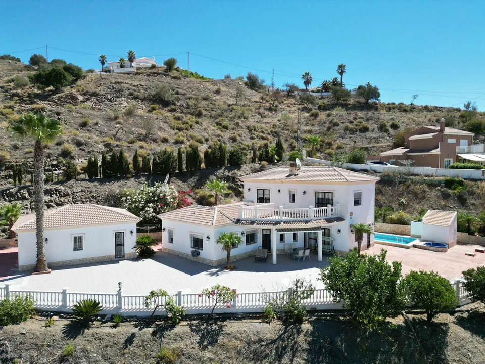 Villa i Arenas De Velez, Malaga - foto 1