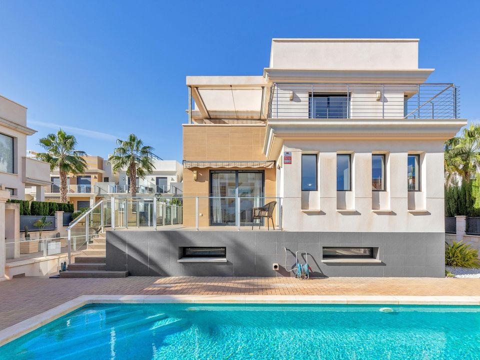 Villa i Orihuela Costa, Alicante - bilde 1