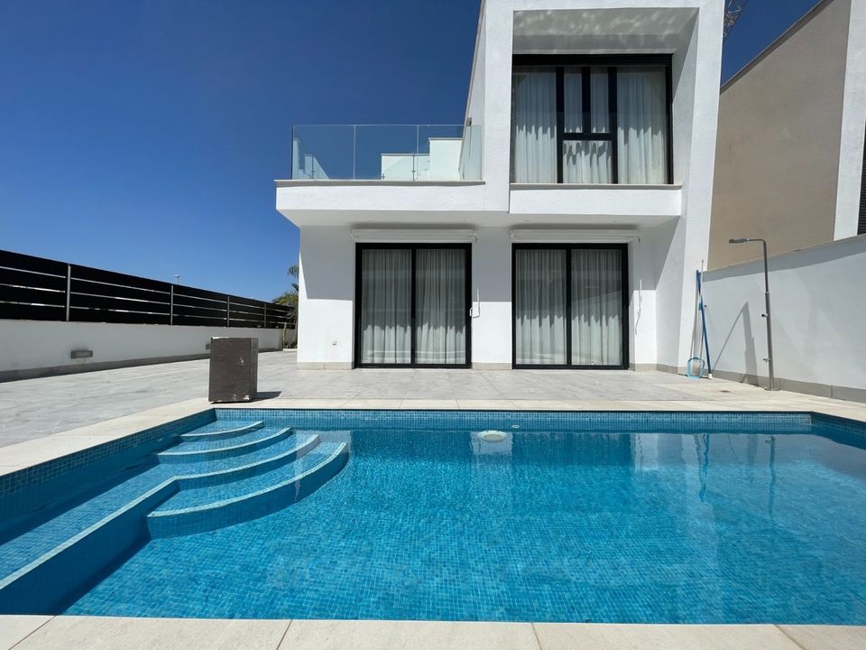 Villa i Benijofar, Alicante - foto 1