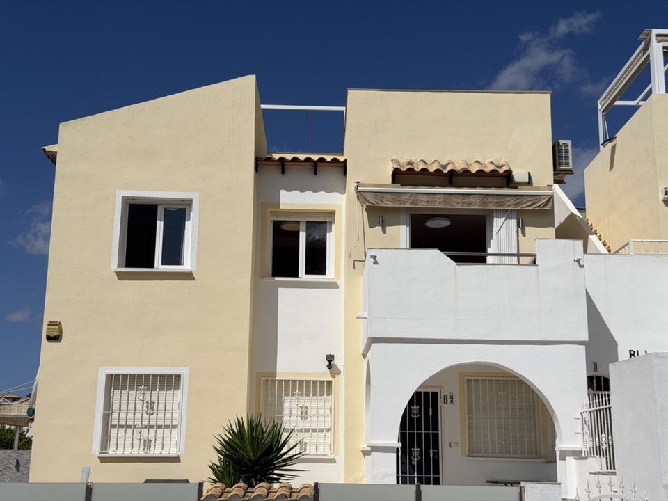 Lejlighed i Villamartin, Alicante - foto 1
