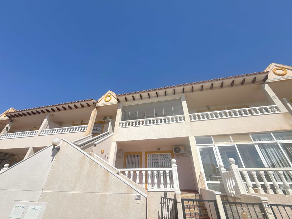 Lejlighed i Cabo Roig, Alicante - foto 1