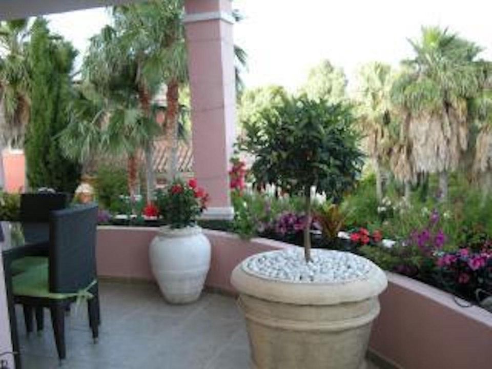 Villa i Calahonda, Malaga - foto 2