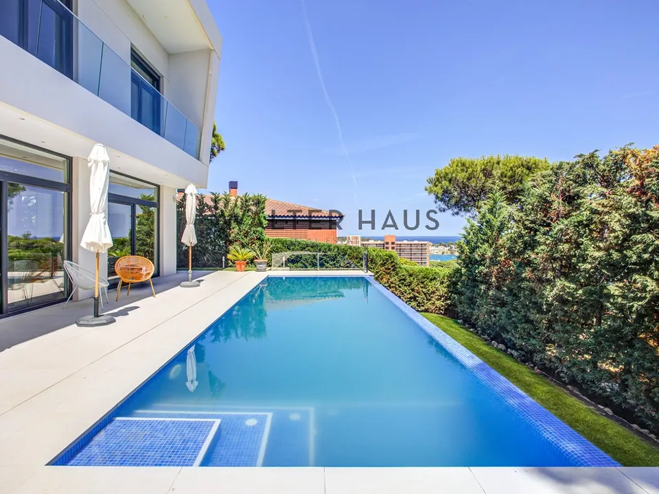 Villa i Sant Feliu De Guixols, Gerona - foto 1