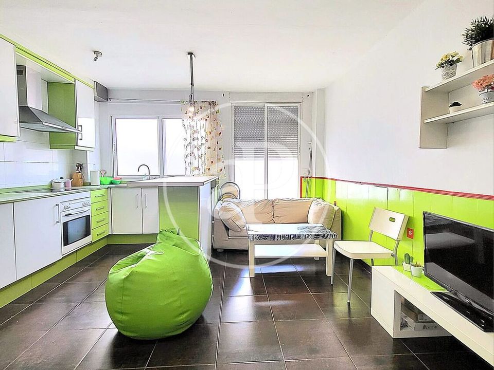 Apartment in Valencia, Valencia - photo 1