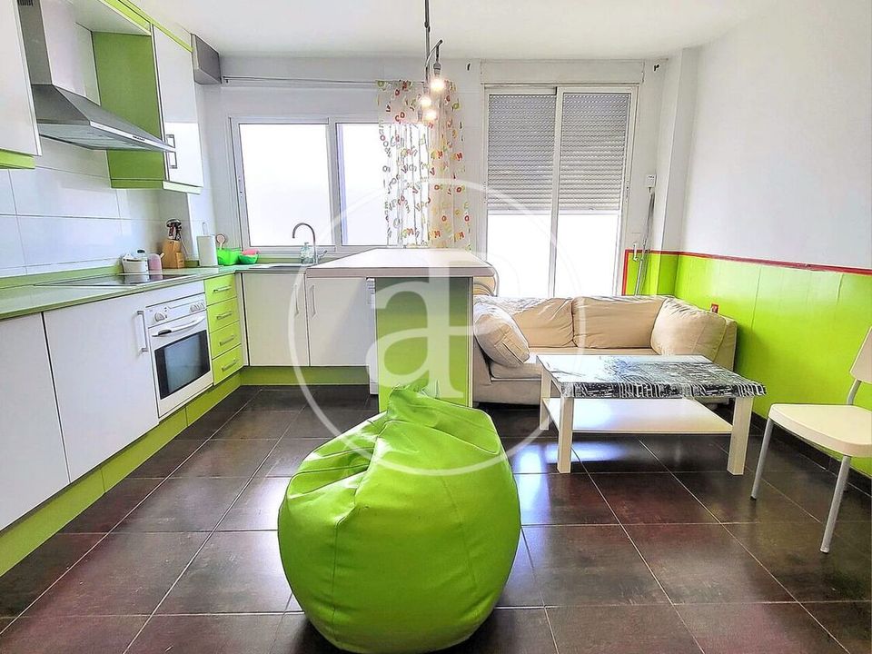 Apartment in Valencia, Valencia - photo 2