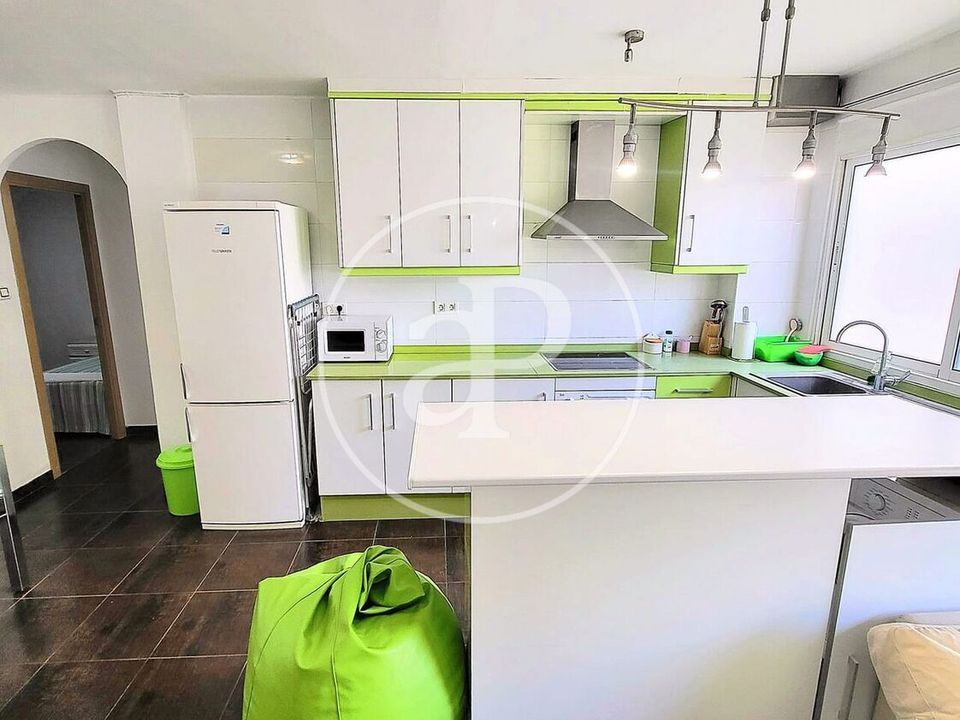 Apartment in Valencia, Valencia - photo 4