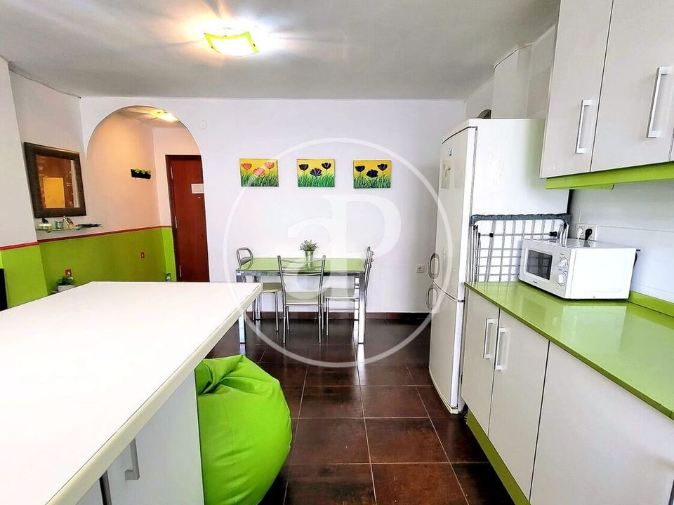 Apartment in Valencia, Valencia - photo 5