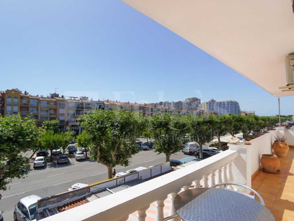 Lejlighed i Empuriabrava, Gerona - foto 5