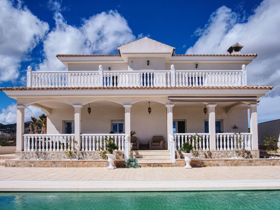 Villa i Pinoso, Alicante - foto 1