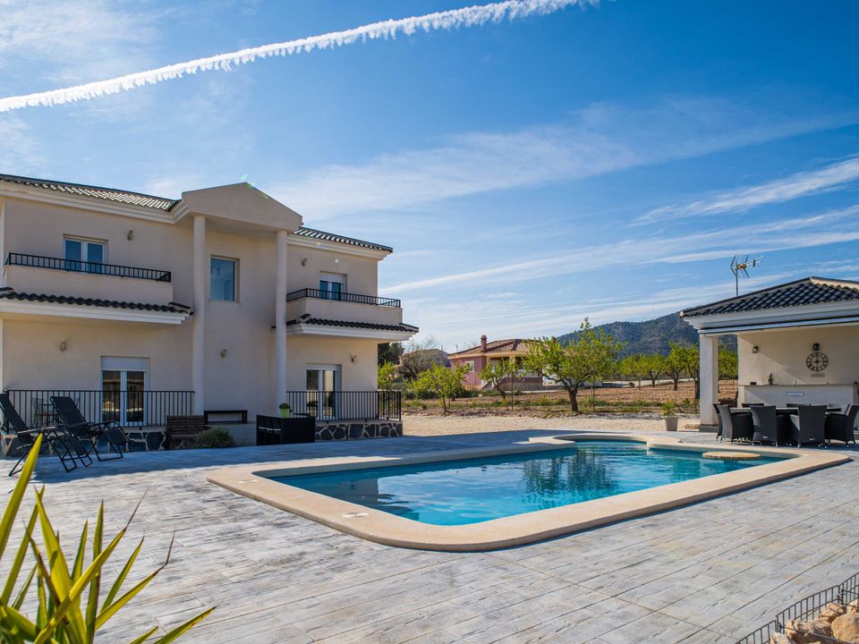Villa en Lel, Alicante - foto 1