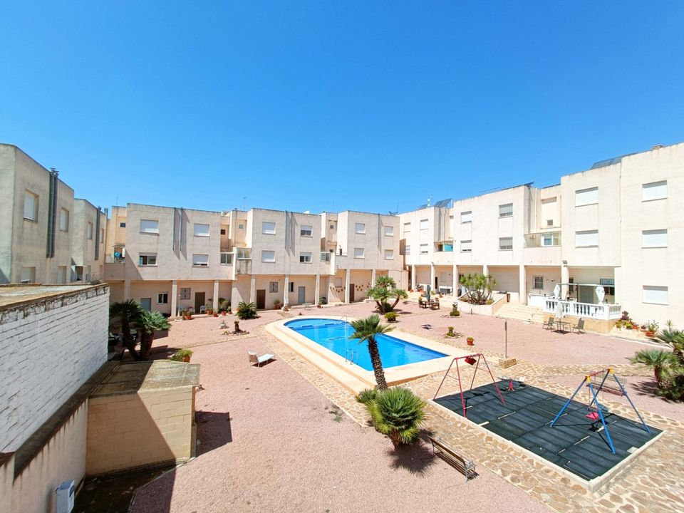 Lejlighed i Hondon De Los Frailes, Alicante - foto 1