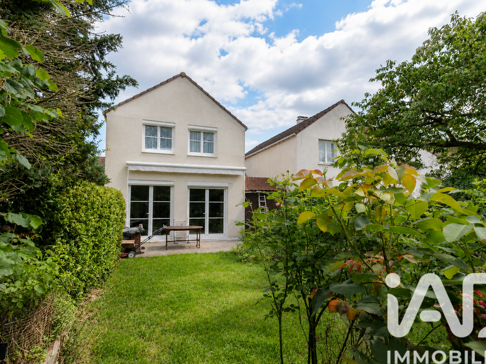 Villa i Éragny, Val-d'Oise - foto 1
