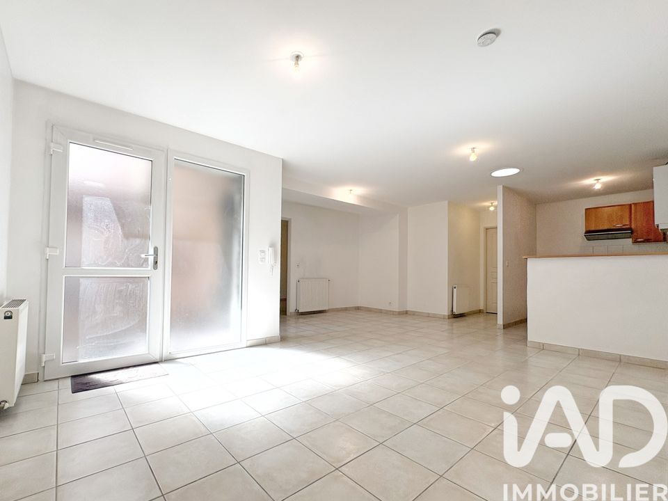 Apartamento en Salaise-sur-Sanne, Isere - foto 2