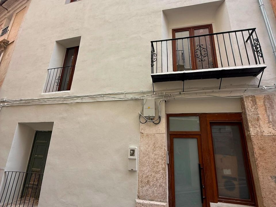 Erhvervsejendom i Ontinyent, Valencia - foto 1