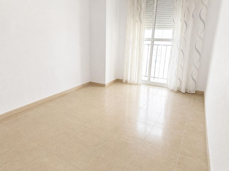 Lejlighed i Almeria, Almeria - foto 1