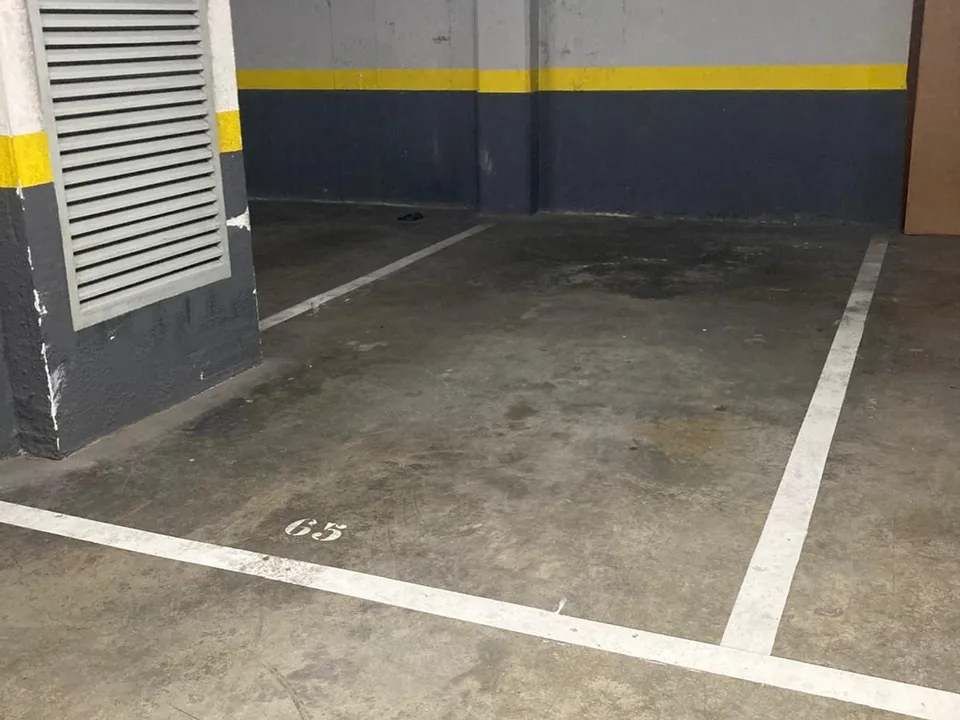 Parkeringsplads i Valencia, Valencia - foto 3