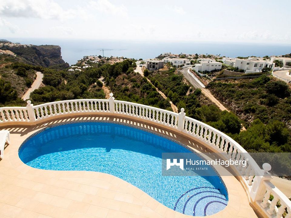Villa i Cumbre Del Sol, Alicante - foto 1