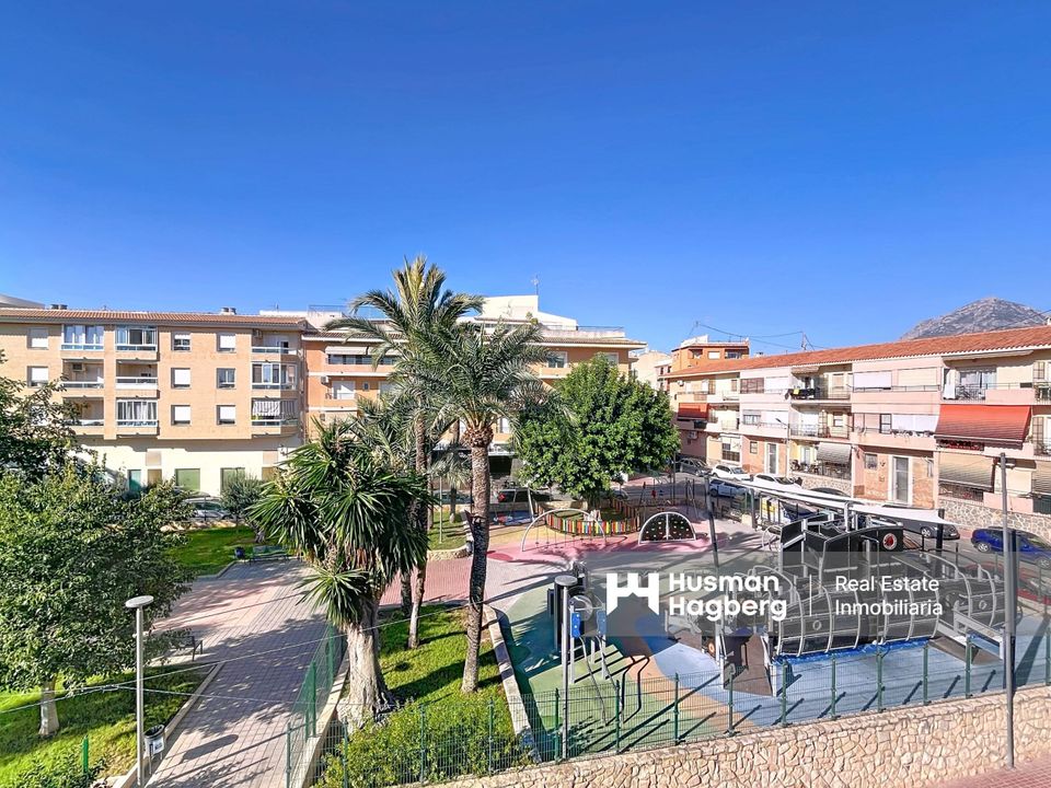 Villa i Alfaz del Pi, Alicante - foto 1