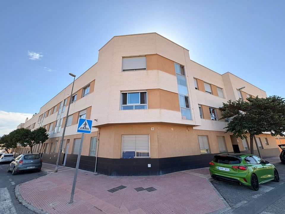 Lejlighed i Sax, Alicante - foto 1