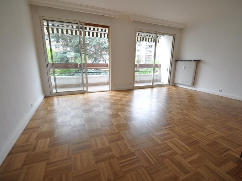 Lejlighed i Villeurbanne, Rhone - foto 2