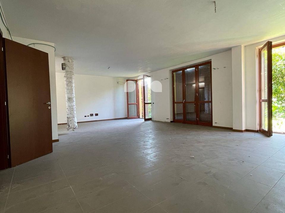 Erhvervsejendom i San Giuliano Milanese, Milan - foto 4
