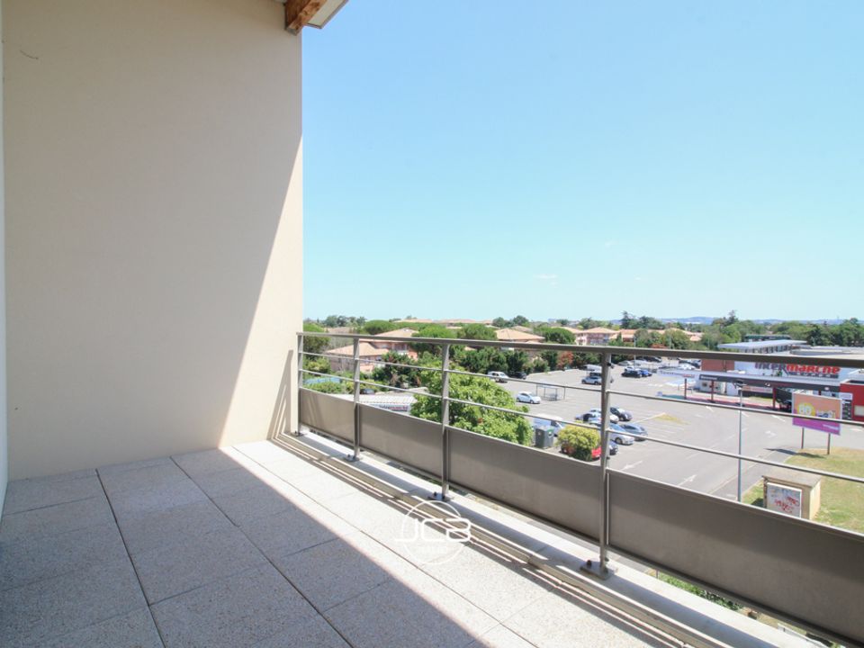 Apartment in Toulouse, Haute-Garonne - photo 2