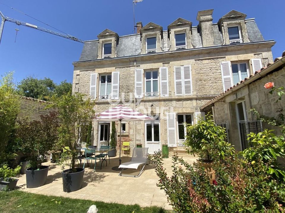 Villa i Fontenay-le-Comte, Vendee - foto 1