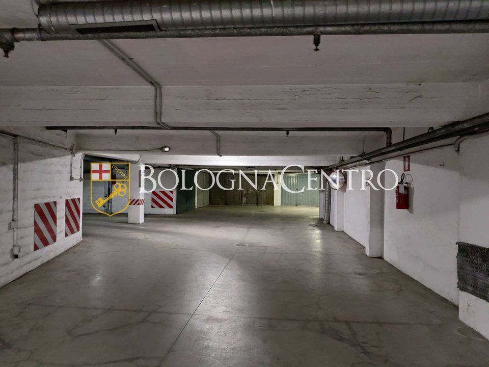 Parkplatz in Bologna, Bologna - Foto 2