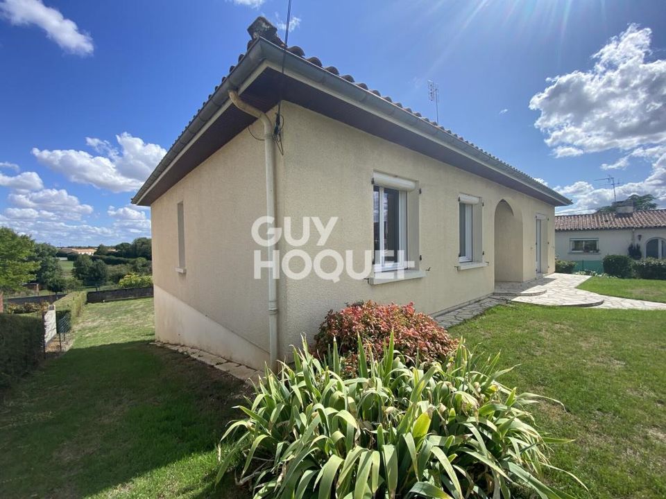 Bungalou a Saint-Hilaire-des-Loges, Vendee - foto 1