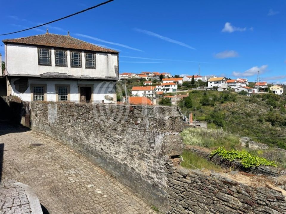 Villa in Castanheiro do Sul, Viseu - foto 1