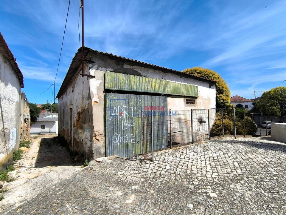Erhvervsejendom i Alcanena, Santarem - foto 1