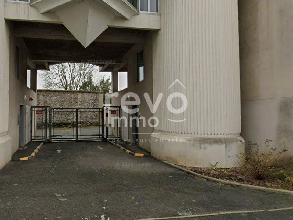 Parkeringsplads i Angers, Maine-et-Loire - foto 2