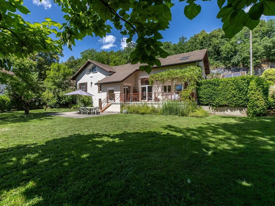 Villa i Groslee-Saint-Benoit, Ain - foto 1