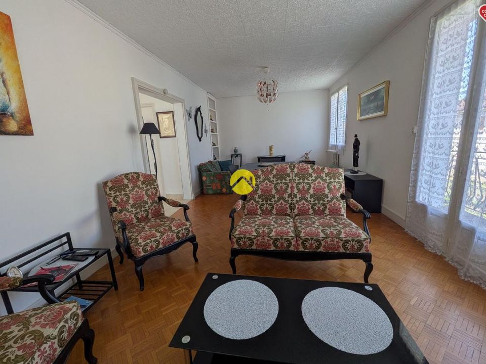 Villa en Commentry, Allier - foto 3