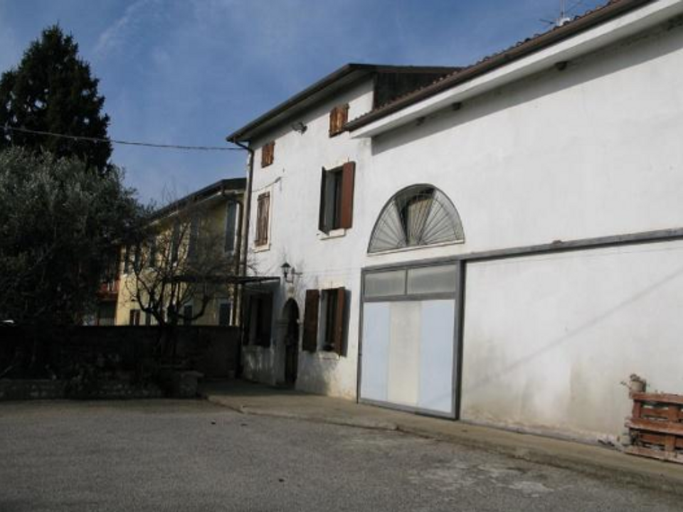 Villa en Illasi, Verona - foto 1