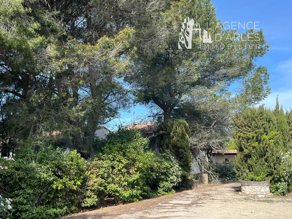 Grond in Arles, Bouches-du-Rhone - foto 1