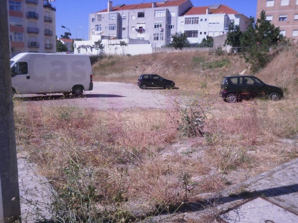 Helårsgrund i Amora, Setubal - foto 1