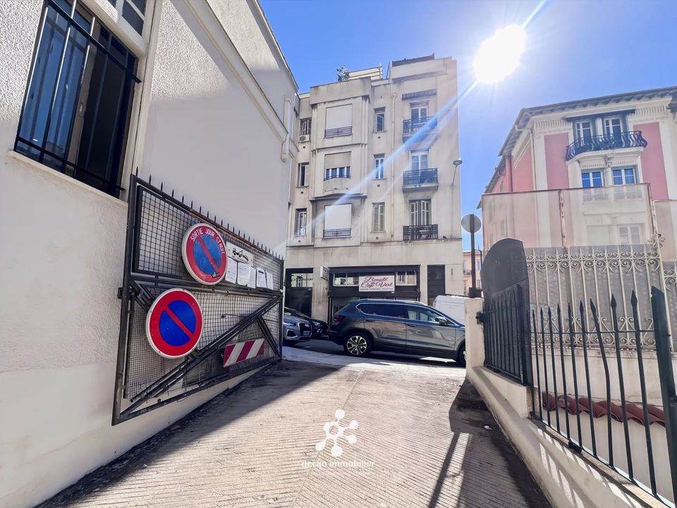Garaż: Nice, Alpes-Maritimes – zdjęcie 3