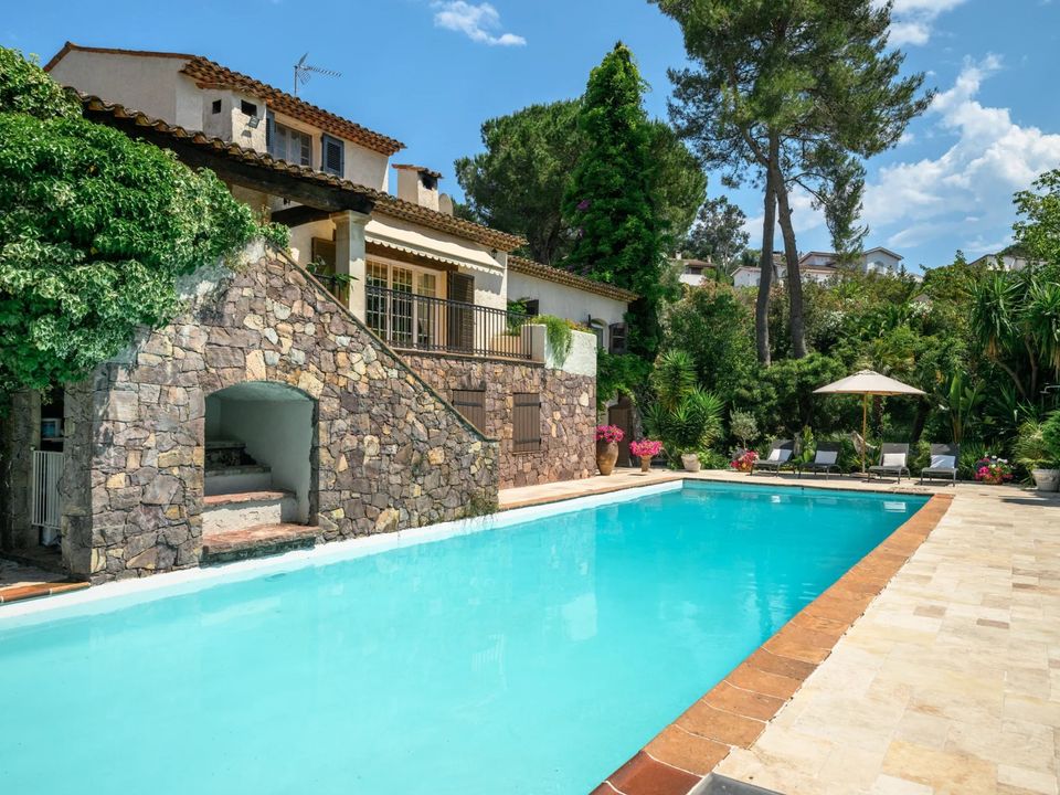 Villa i Mandelieu-la-Napoule, Alpes-Maritimes - foto 2