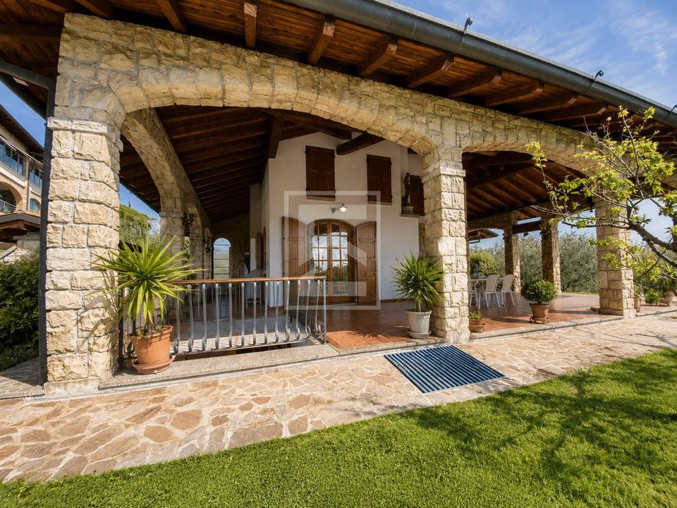 Villa i Moniga del Garda, Brescia - bilde 2