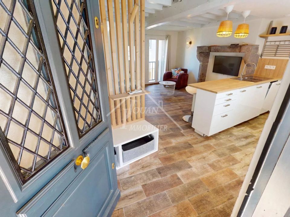 Villa in Chatel-Guyon, Puy-de-Dome - foto 1