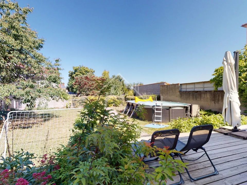 Villa in Gannat, Allier - foto 2