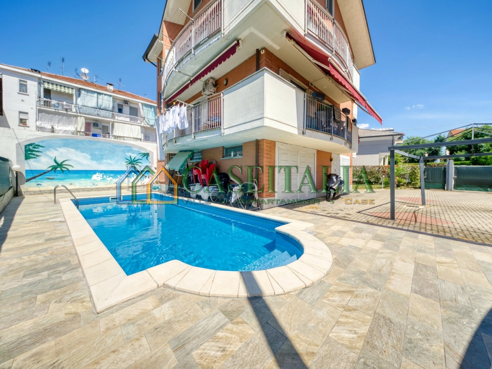 Villa en Nichelino, Turin - foto 3