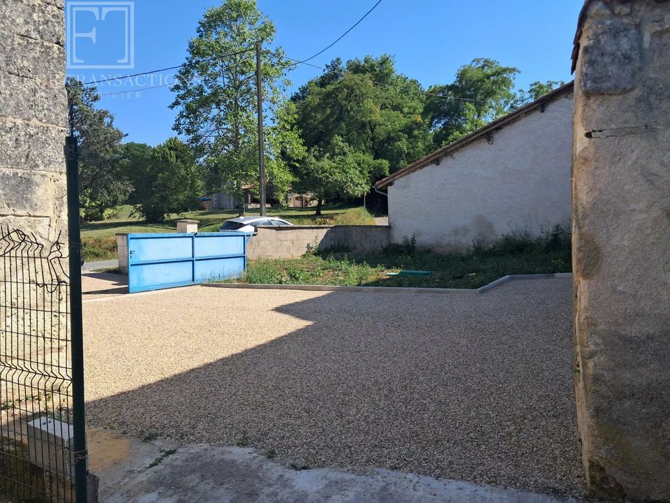 Landejendom i Champeaux-Et-La-Chapelle-Pommier, Dordogne - foto 2