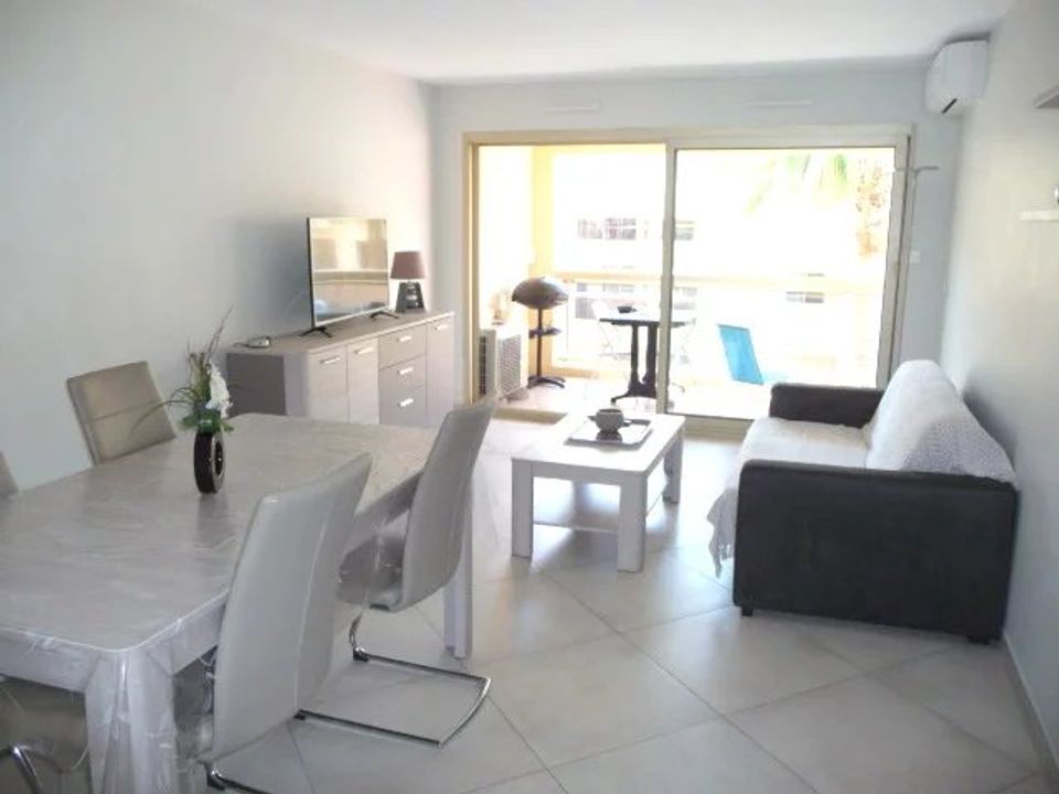 Lejlighed i Antibes, Alpes-Maritimes - foto 1
