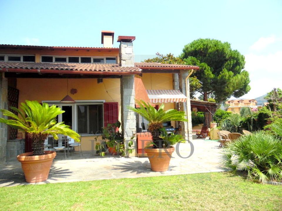 Villa i Ventimiglia, Imperia - foto 2